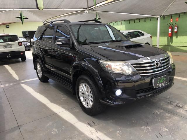 Hilux sw4 srv 3.0 diesel 2013 automatica 7 lugares - Foto 5