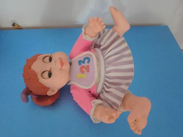 Boneca antiga coleção travessos interativa funcionando  - Foto 4