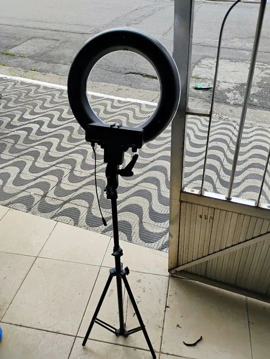 Ring light  com tripé com cabo e fonte