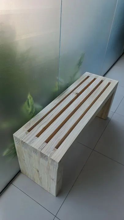 Banco de madeira rústico. - Foto 4