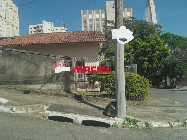 Grande oportunidade: casa em área nobre da cidade
