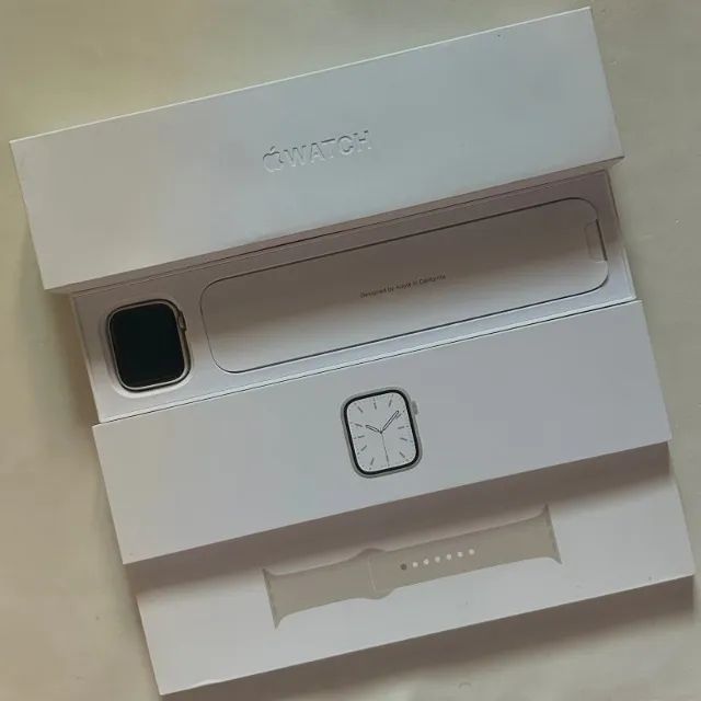 Apple Watch Série 7 (GPS, 45mm)