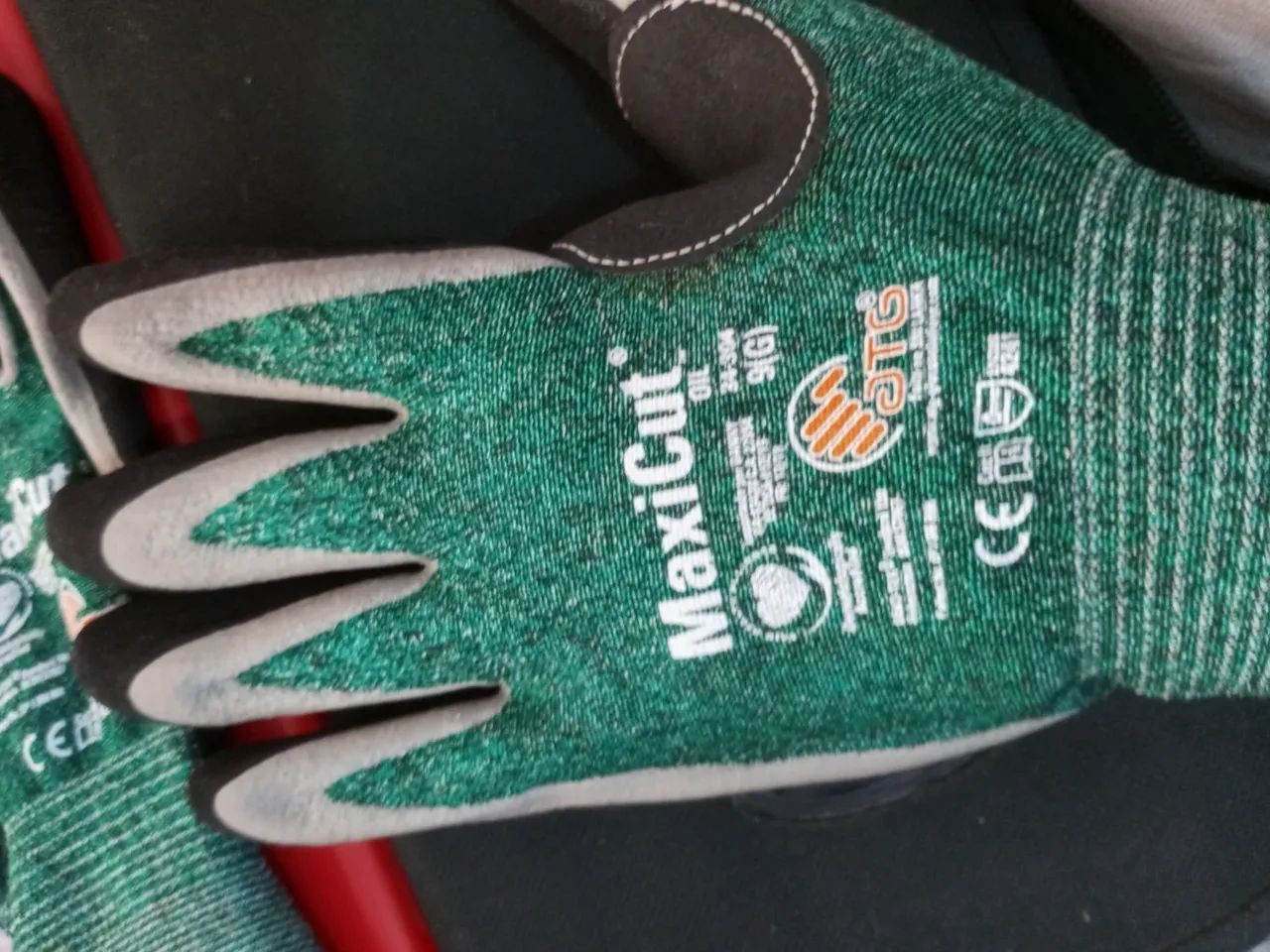Luvas Maxicut 3 Óleo Térmico Anticorte Graxa Ca 27954 Danny - Foto 2