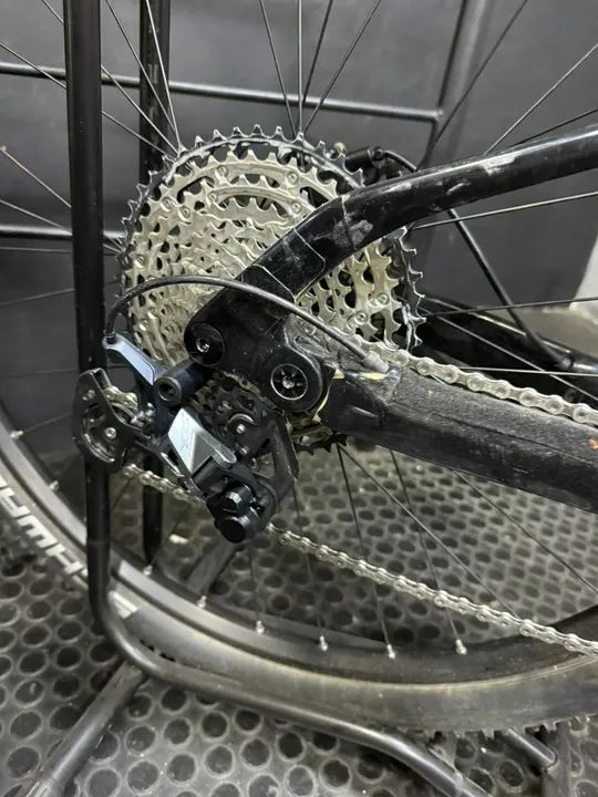 Bicicleta Caloi Carbon Fs - tam G - SLX - Rock Shox Reba - Foto 2