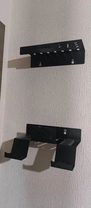 Suporte de parede do PS5 e controles 