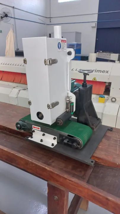 Lixadeira DX de bancada 150 mm com motor de 3 cv - Marcenaria