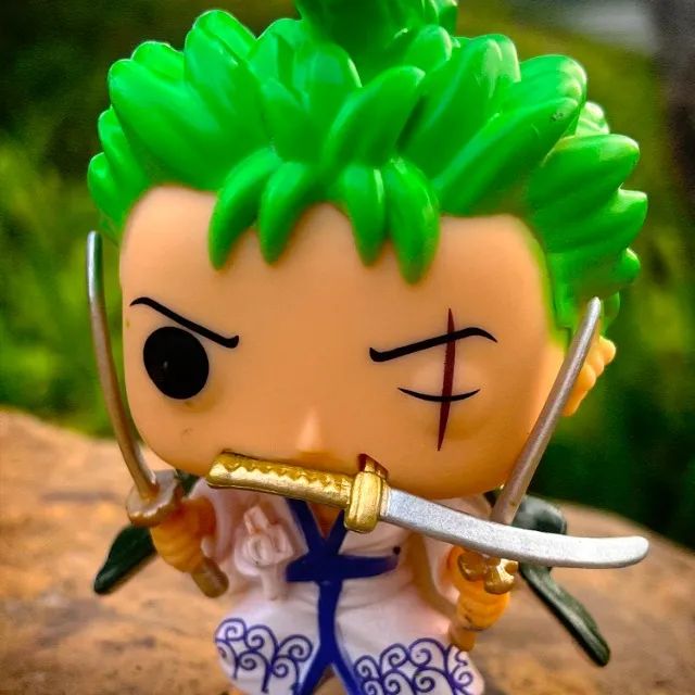 Funko Pop Roronoa Zoro Wano Action Figure Anime One Piece Novo na Caixa - Foto 2