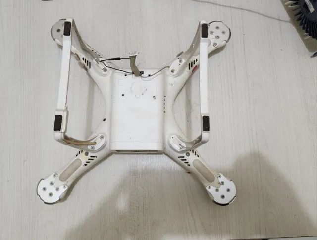  Carcaça Phantom 3 Standart Usada - Foto 6