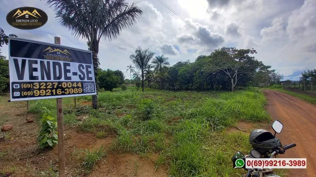Chácara de 2.500m² na Estrada Areia Branca