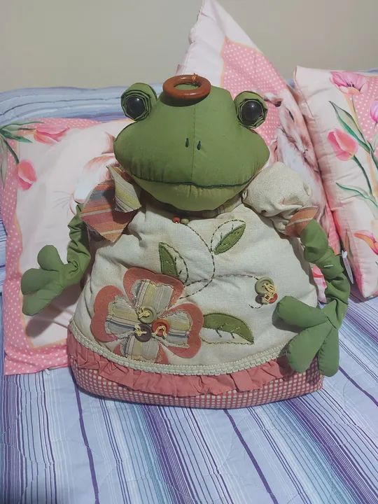 Almofada de sapo de tecido Nova