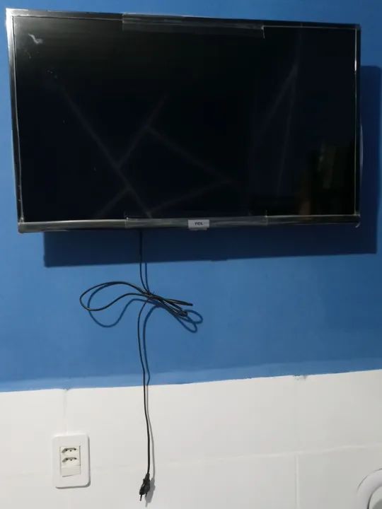 TV TCL LED 32 inches64297327794049121