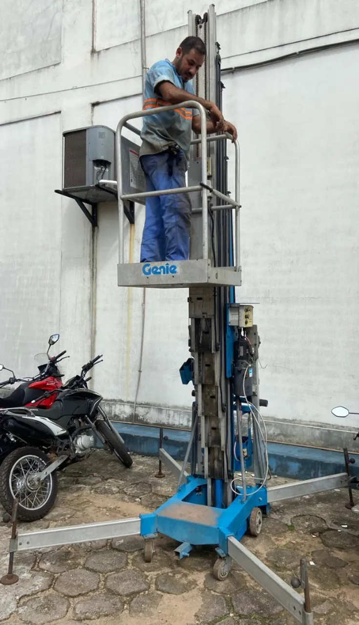 Elevador Hidraulico, Bomba D'agua e Cabine Auxiliar
