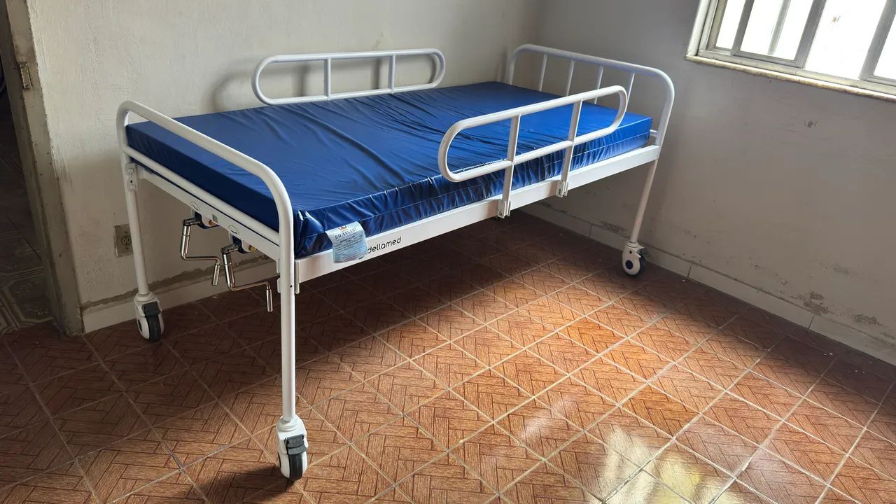 Cama Hospitalar com Colchão Impermeável Dellamed - Foto 3