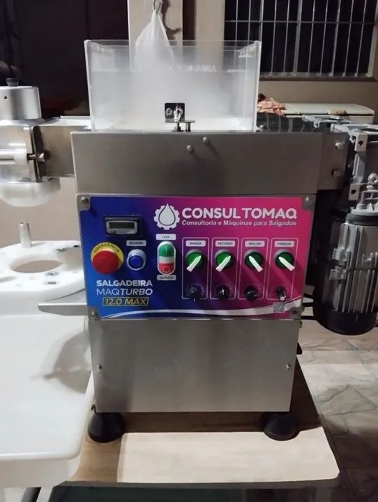 Modeladora de salgadinho profissional consultomaq