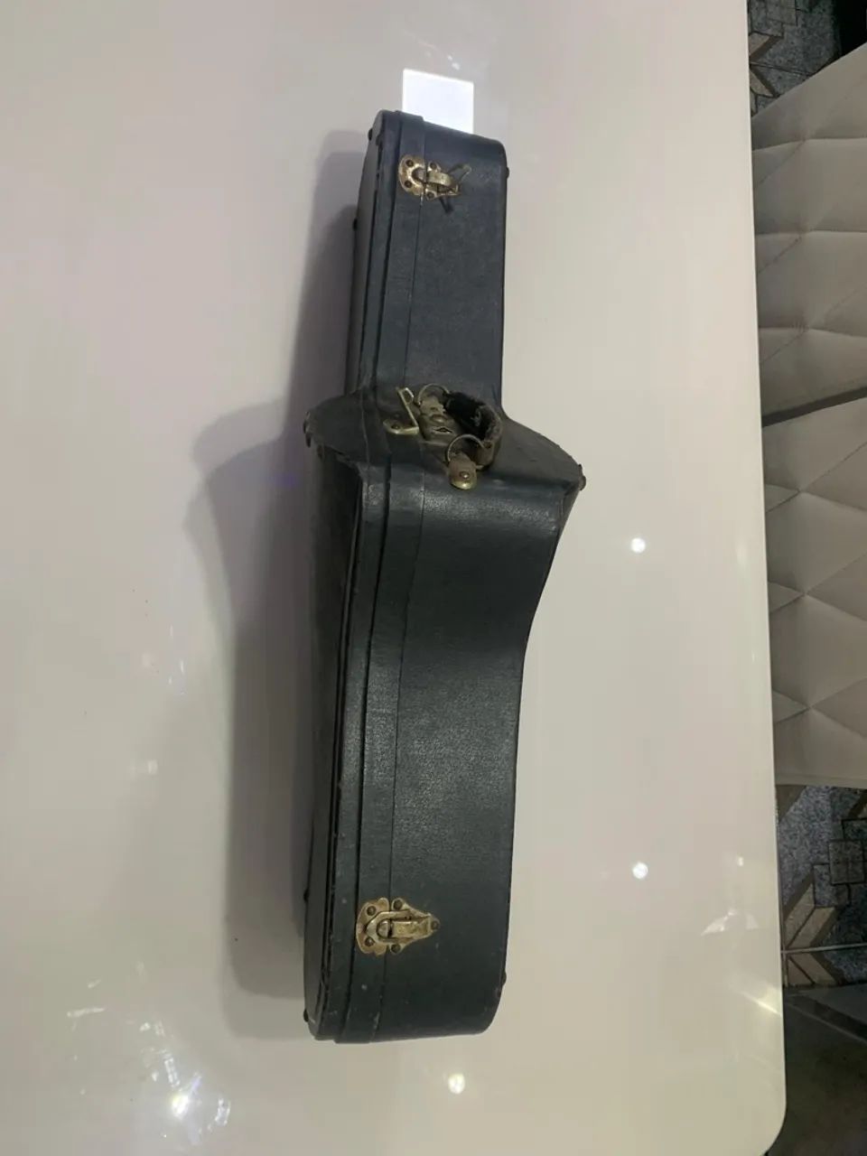 Saxofone Barítono Weril com Estojo - Completo e Conservado - Foto 4