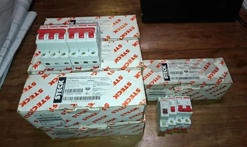 Disjuntores eletromagnéticos