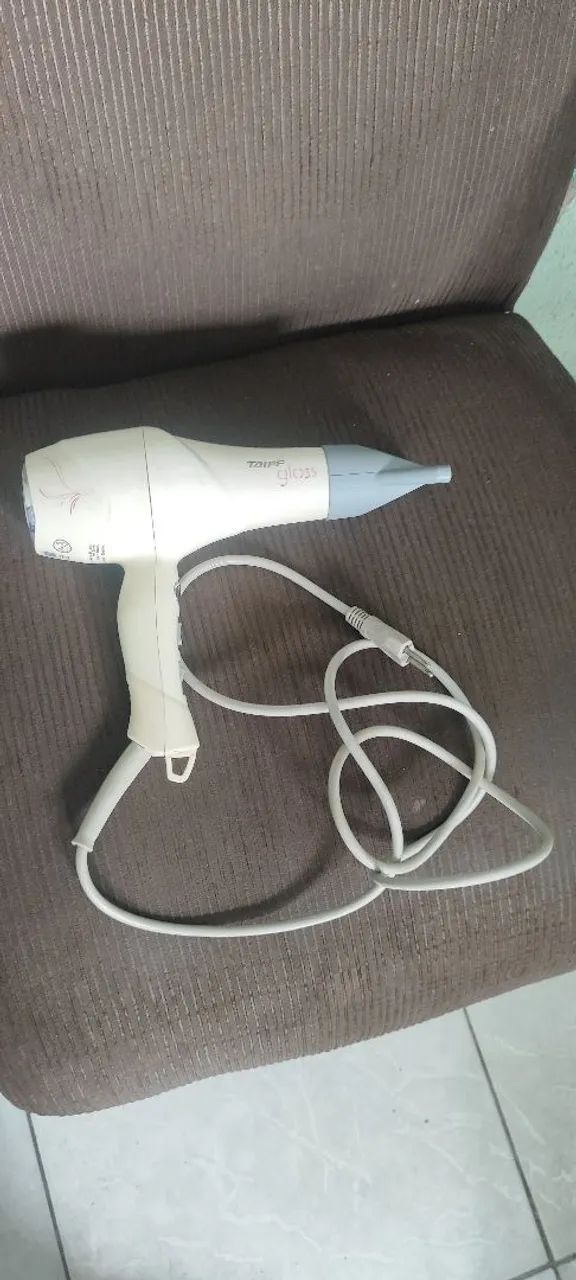Secador de Cabelo Taiff Gloss Usado leia discrição 