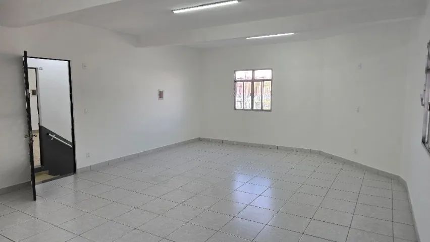 ALUGA-SE SALA 44M² CENTRO DE BANGU - Foto 2