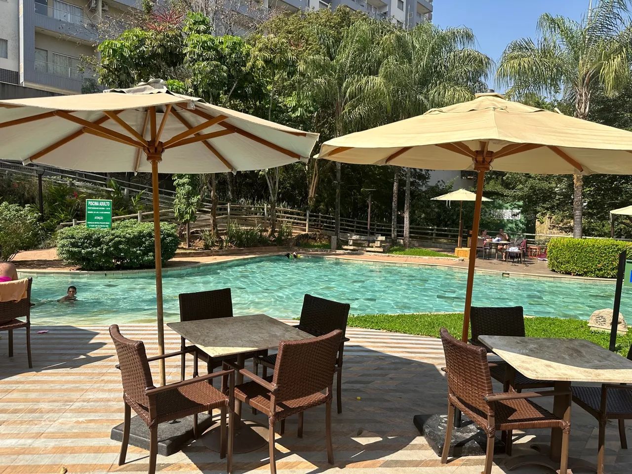 Apartamento com Piscina Água Termal Sauna natureza