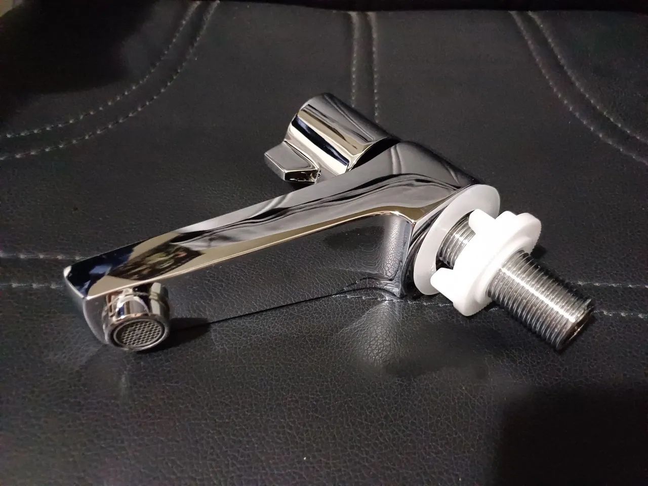 Torneira Monocomando Fit Celite Metal Cromada * Lavatorio/  Mesa Baixa - Foto 5