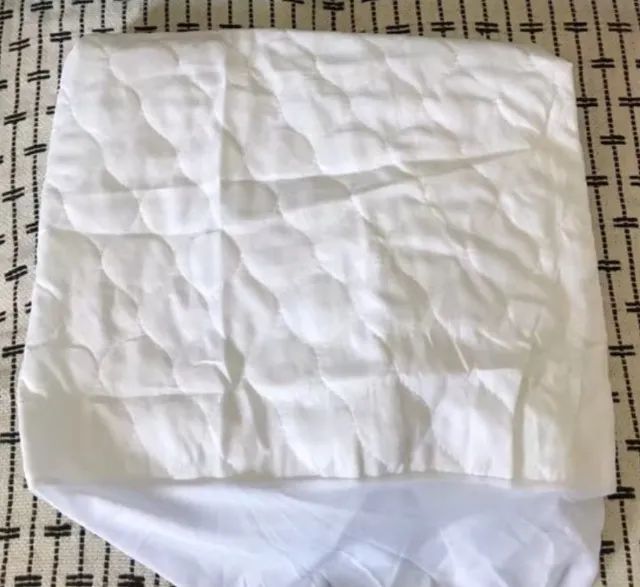 Capa impermeável para berço branca - Foto 4