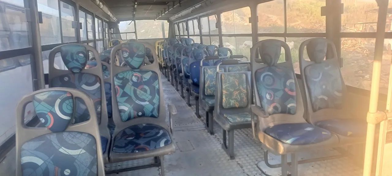 Ônibus bem conservado - Foto 4