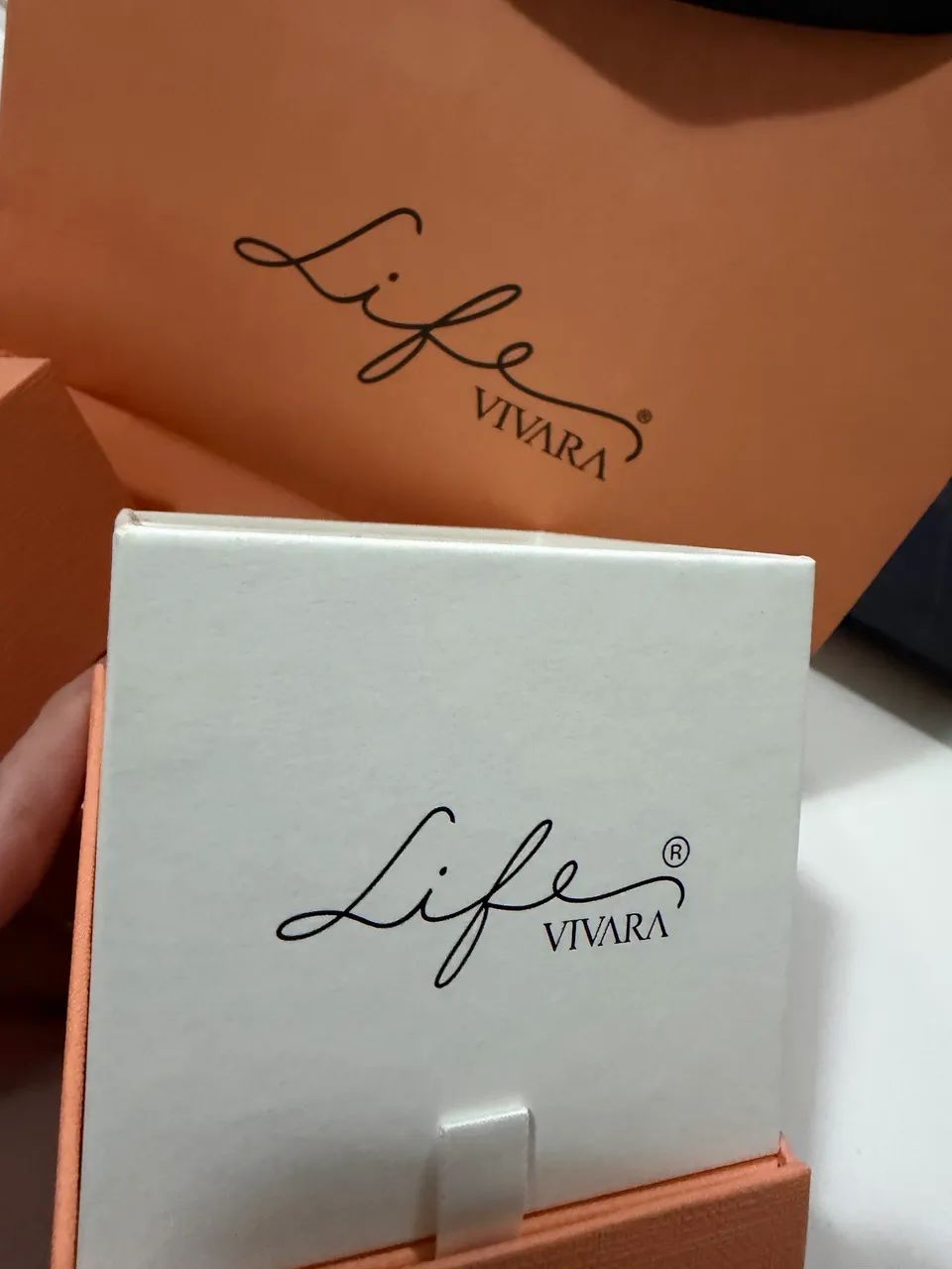 caixinha vivara original para relógio, com sacola, lacre e envelope original - Foto 4