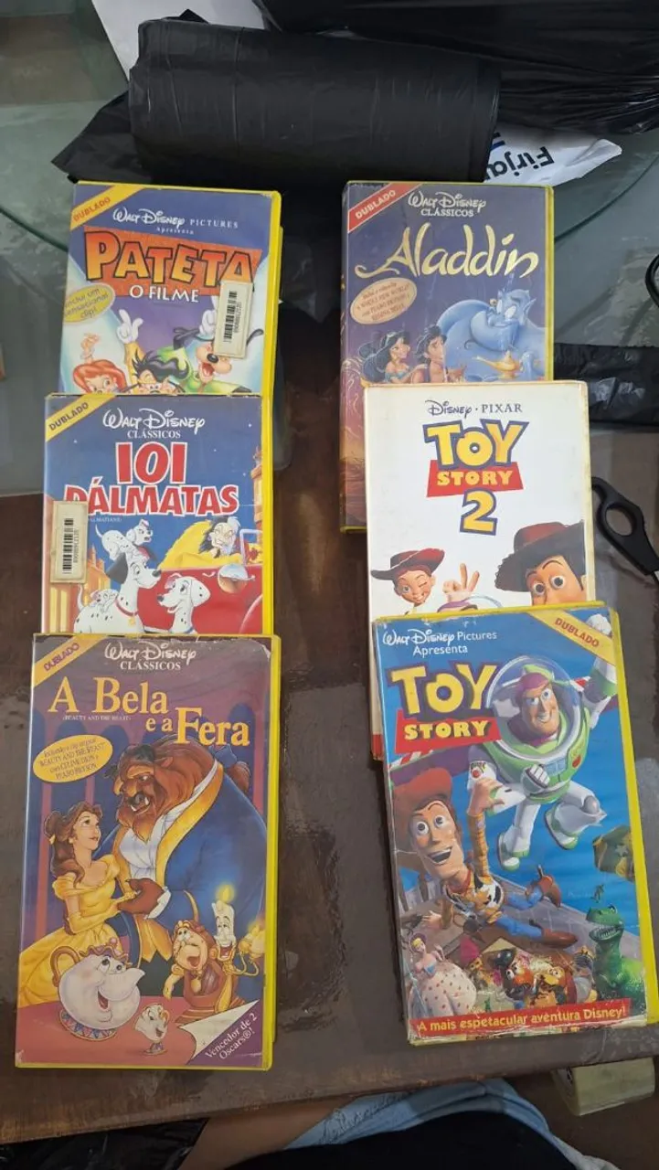 6Filmes Disney VHS - Pateta O filme, 101 Dálmatas, A Bela e a Fera, ToyStory 1e2 e Aladdin