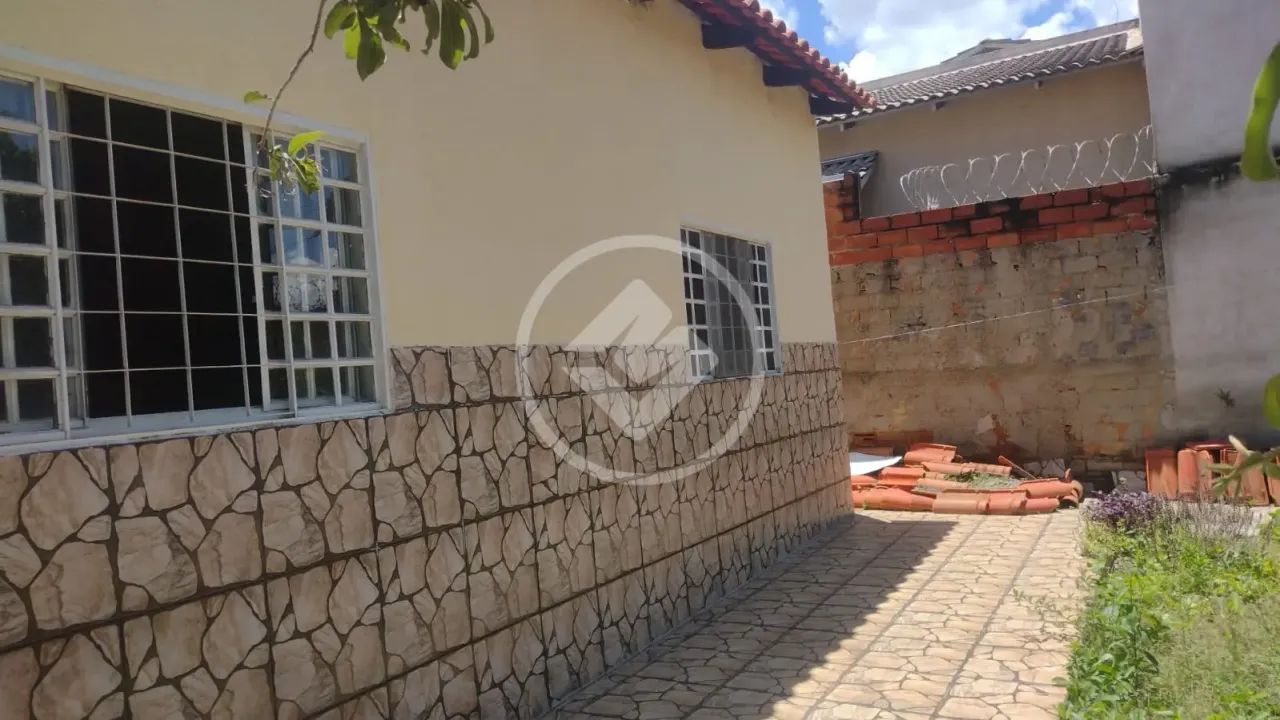 Casa 2/4 em Senador Canedo codigo: 119277