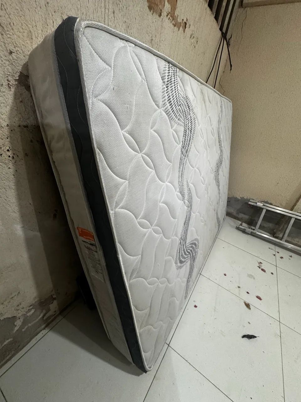 Cama Box Ley Semi Nova  - Foto 2