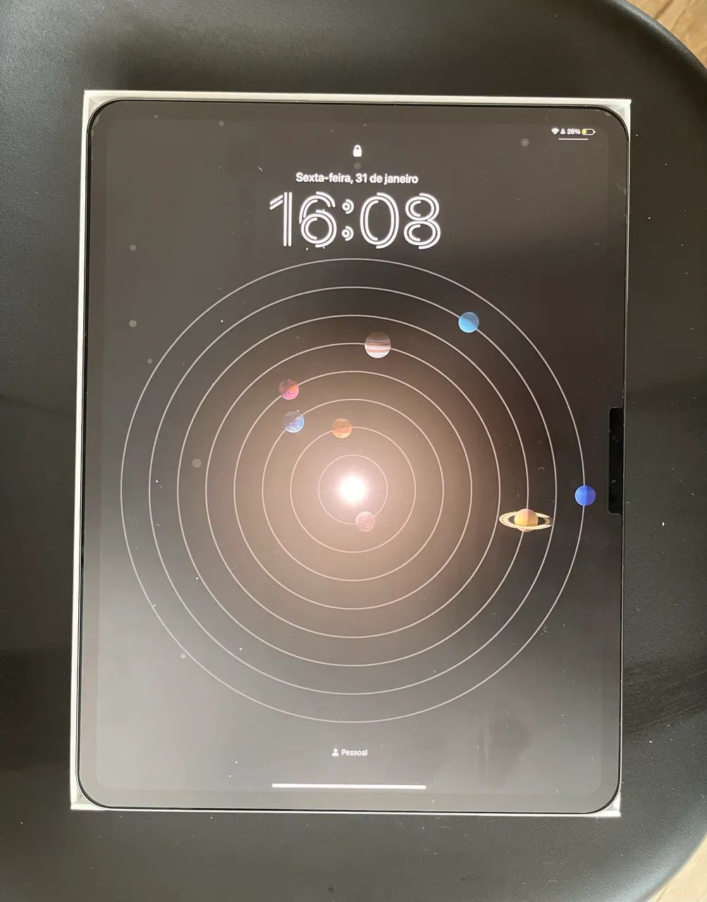 iPad Pro m4 256gb 13 pol 56 ciclos 100% bateria