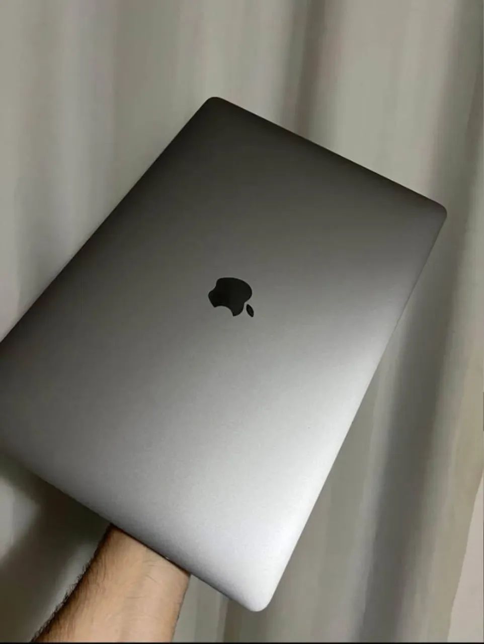 MacBook Pro 2020 16GB 512GB シルバー 本体 MacBook Pro 2020 16GB 512GB シルバー 本体 MacBook Pro (13-inch