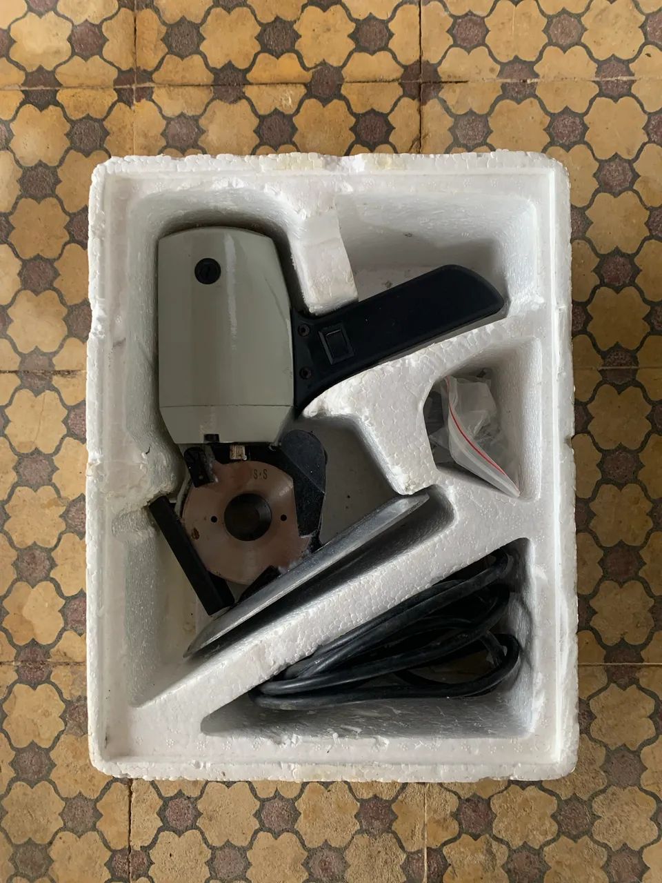 Máquina de corte de tecido SilverStar 