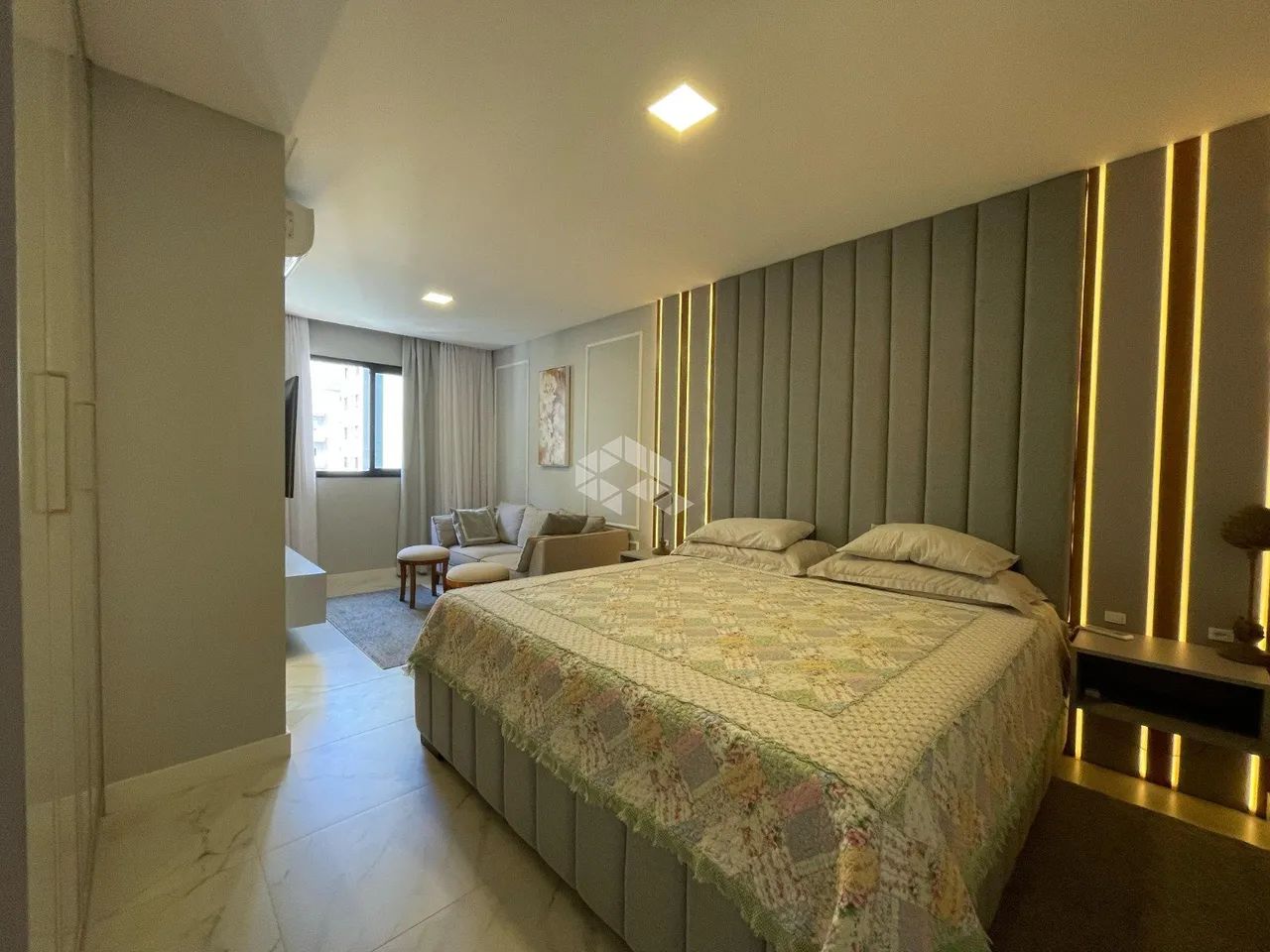 APARTAMENTO MEIA PRAIA MOBILIADO - Foto 13