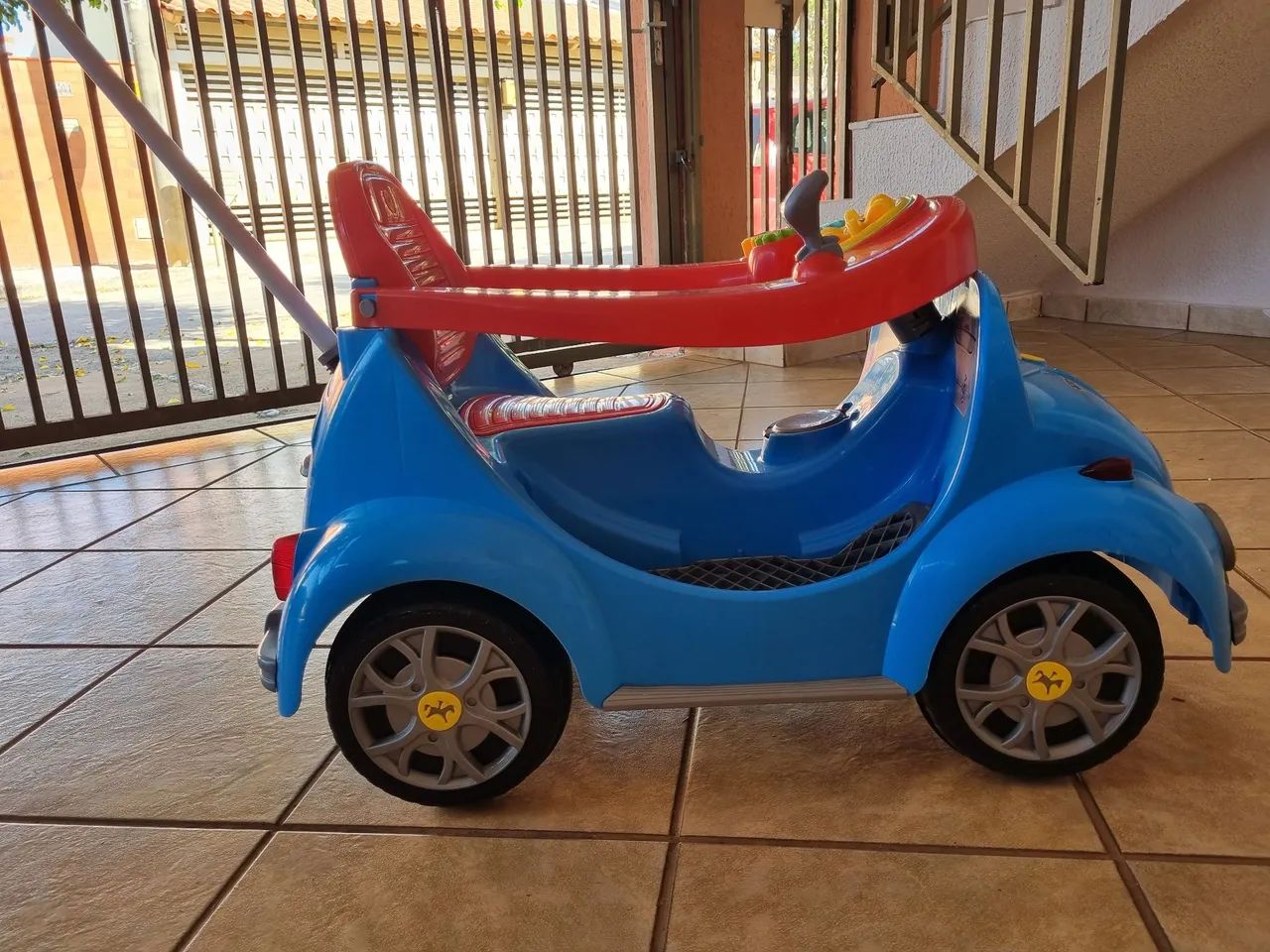 Carro de passeio infantil