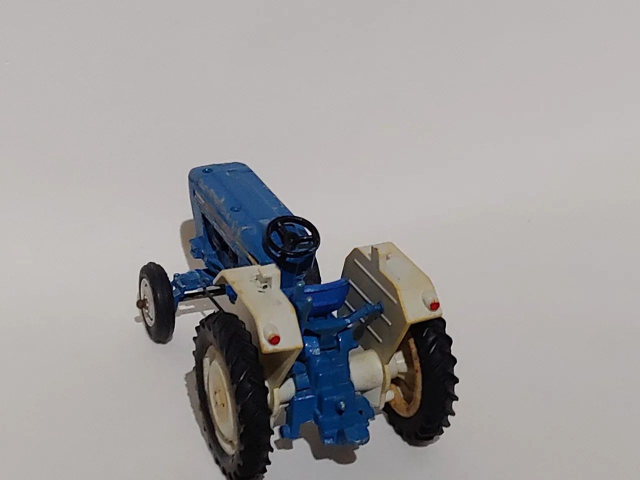 Miniatura trator britains Ford 5000 - Foto 5