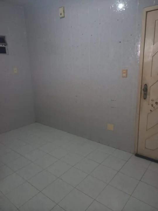 Alugo apartamento no centro