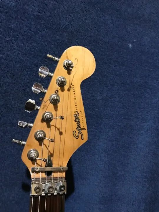 Guitarra Squier made in korea - Foto 3