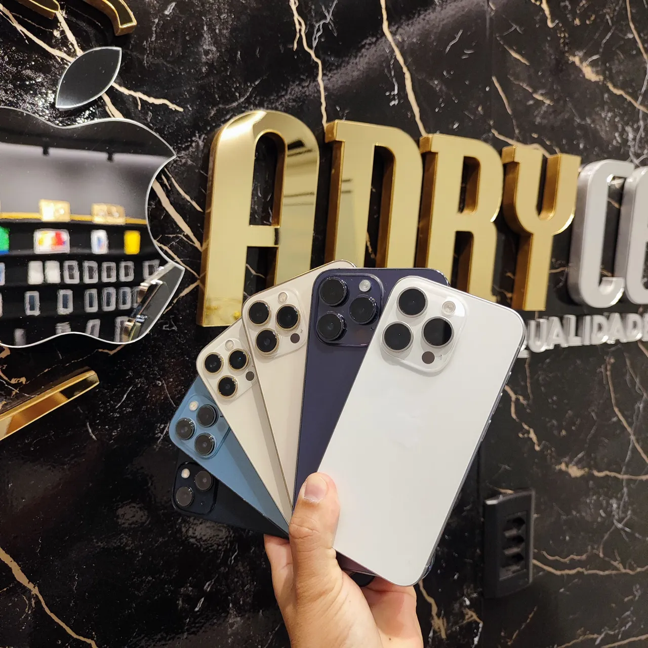 IPHONES SAMOS LOJA