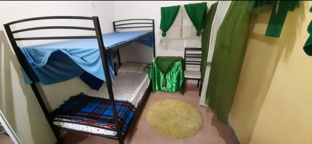 Quarto para Alugar para Homens (incluso contas de água, luz e internet)