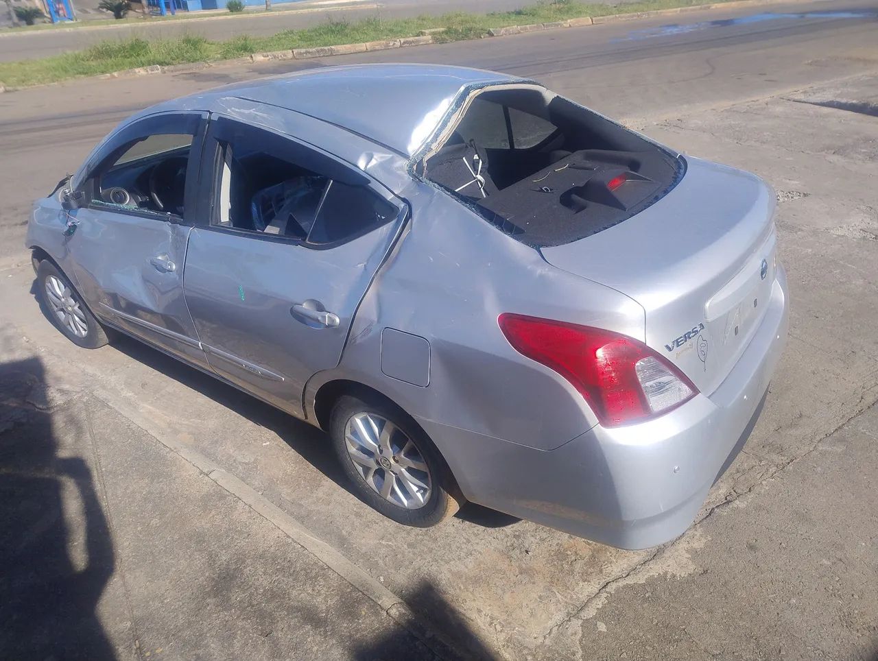 SUCATA - NISSAN VERSA 2020 SV 1.6 AUTOMÁTICO 