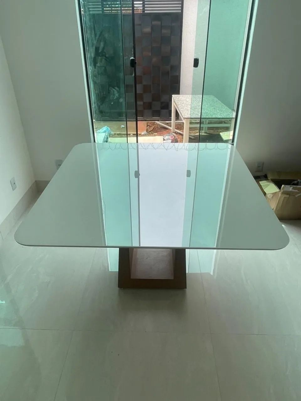 Mesa de jantar moderna com 6 cadeiras madeira  - Foto 2