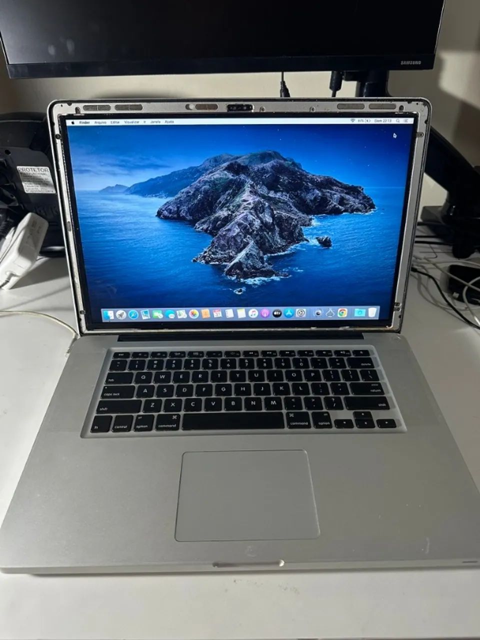 MacBook Pro | 15 polegadas | 8GB Ram | 240GB SSD | Intel Core i564302536096387120