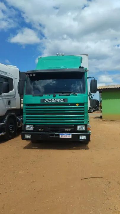Caminhão Scania 112