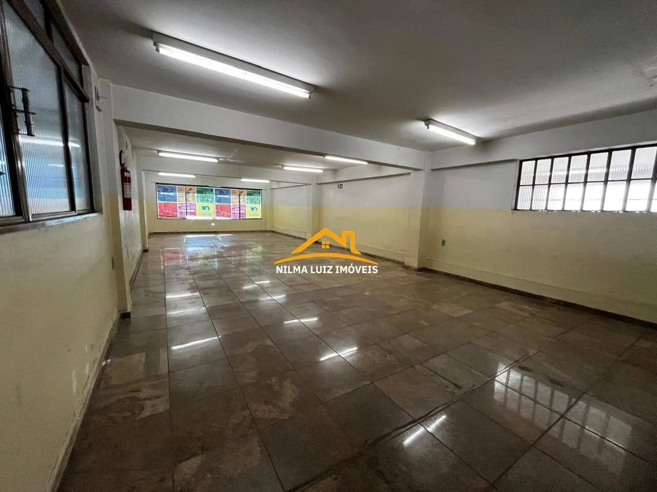 LOCAÇÃO | PRÉDIO COMERCIAL COM ELEVADOR  LOCALIZAÇÃO ESTRATÉGICA PRÓXIMA À BR-381 E AV. DA - Foto 3
