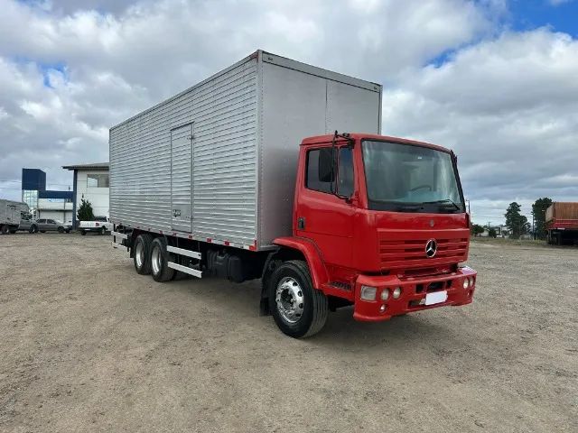 MB 1214 ano 1999 truck baú 6 cilindros - filé  - Foto 3