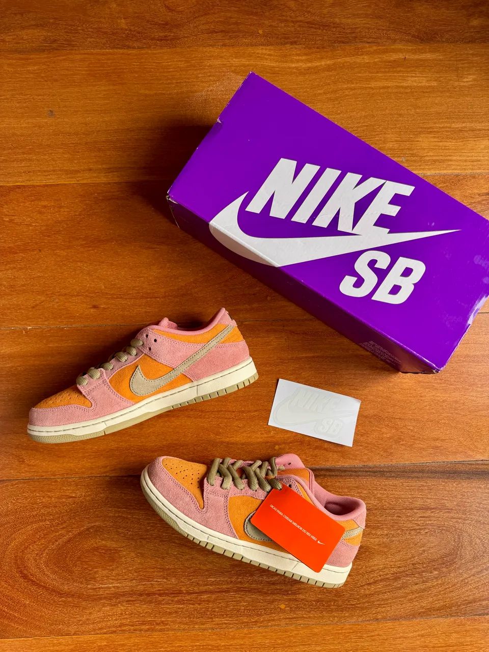 tênis Nike SB Dunk Low - Red Stardust - Original - Numeração 39