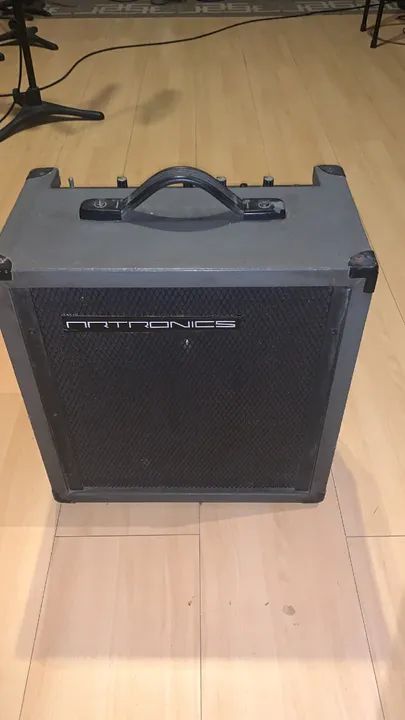 Amplificador de guitarra Artronics Micro Jumbo