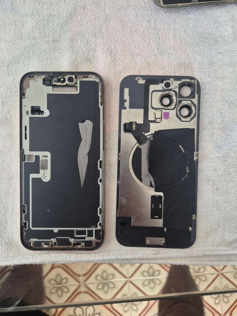 Celular  carcaça iphone 16 promax versão esim - Foto 3