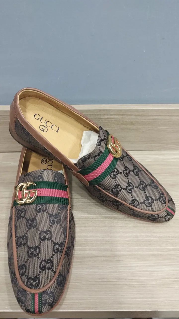 Sapatos Gucci Marrom - Foto 2